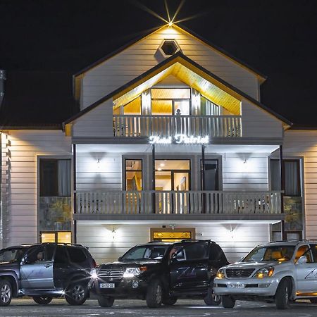 Hotel Patriot Mestia Ngoại thất bức ảnh