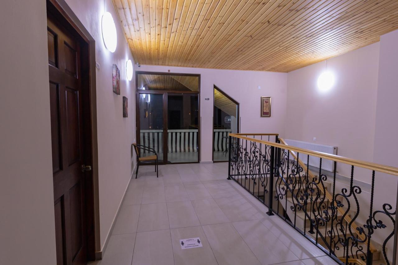 Hotel Patriot Mestia Ngoại thất bức ảnh