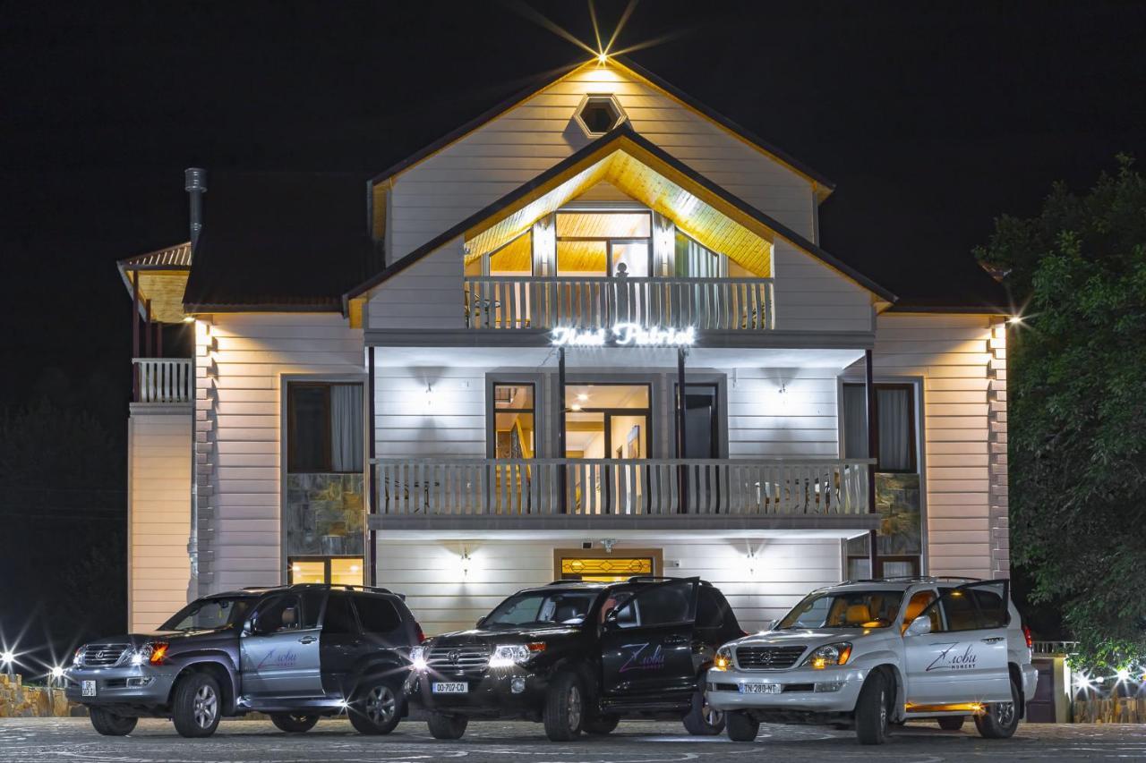 Hotel Patriot Mestia Ngoại thất bức ảnh