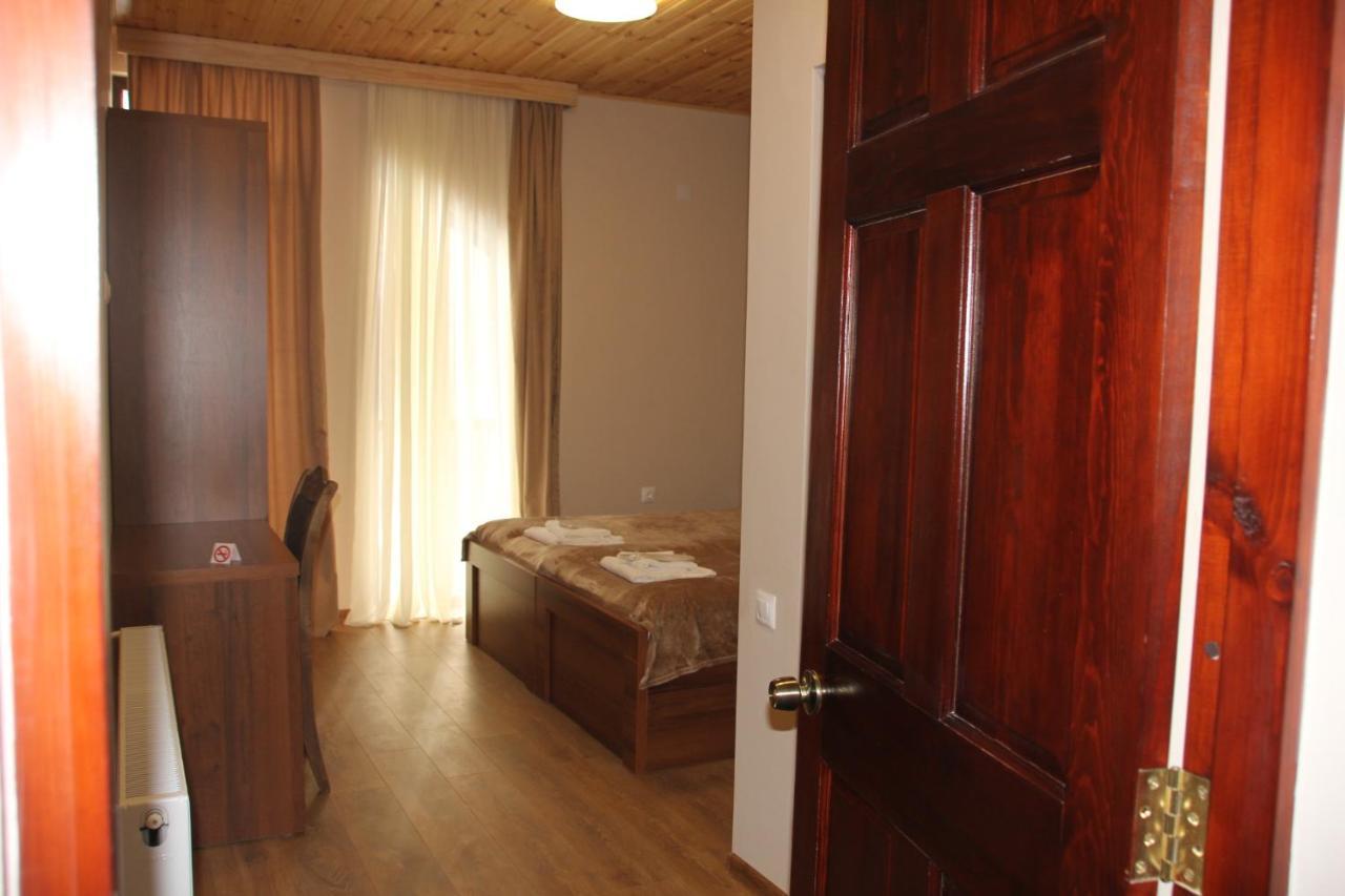 Hotel Patriot Mestia Ngoại thất bức ảnh