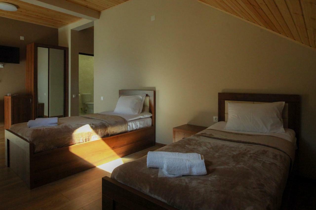 Hotel Patriot Mestia Ngoại thất bức ảnh